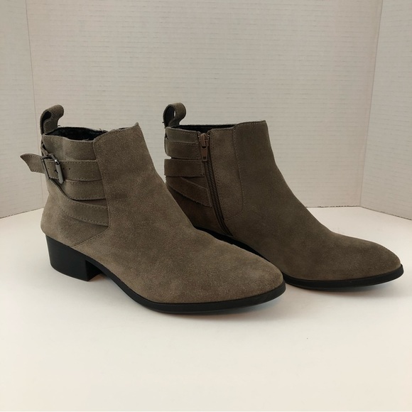 Sole Society Boots Women 9.5 Taupe HALA Ankle Leather Buckles Shoes - Picture 2 of 13